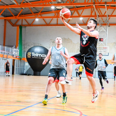 🏀 3×3 – Mikołajkowy Turniej koszykówki w Lipce!